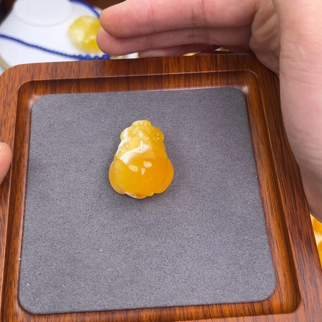 琥珀手链未镶嵌O***、蜜蜡貔貅