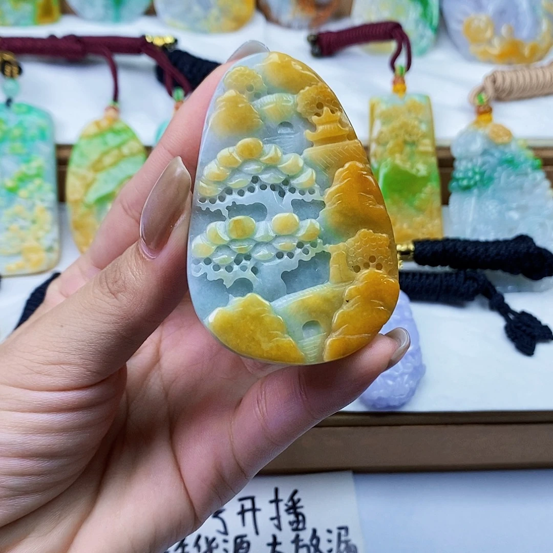 颈饰未镶嵌翡翠翡翠