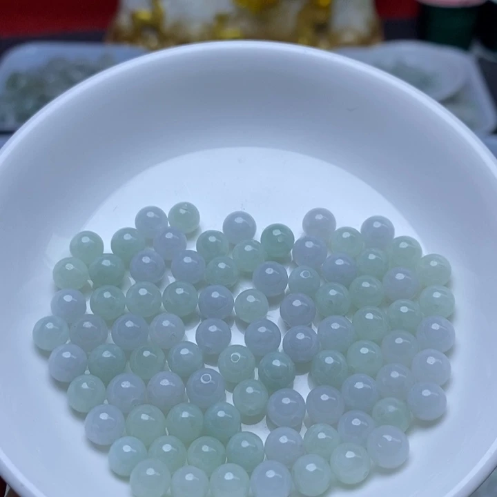 翡翠未镶嵌手链卡6.3冰绿白30个
