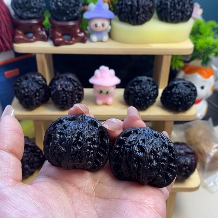 文玩核桃吊坠地闷磨盘40尺