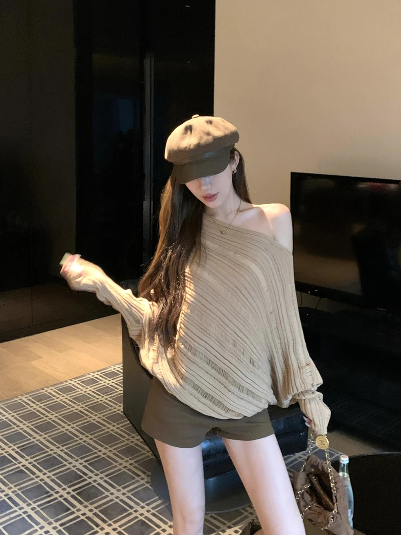 慵懒风落肩毛衣女2025秋季新款套头外穿针织衫不规则设计垂感上衣