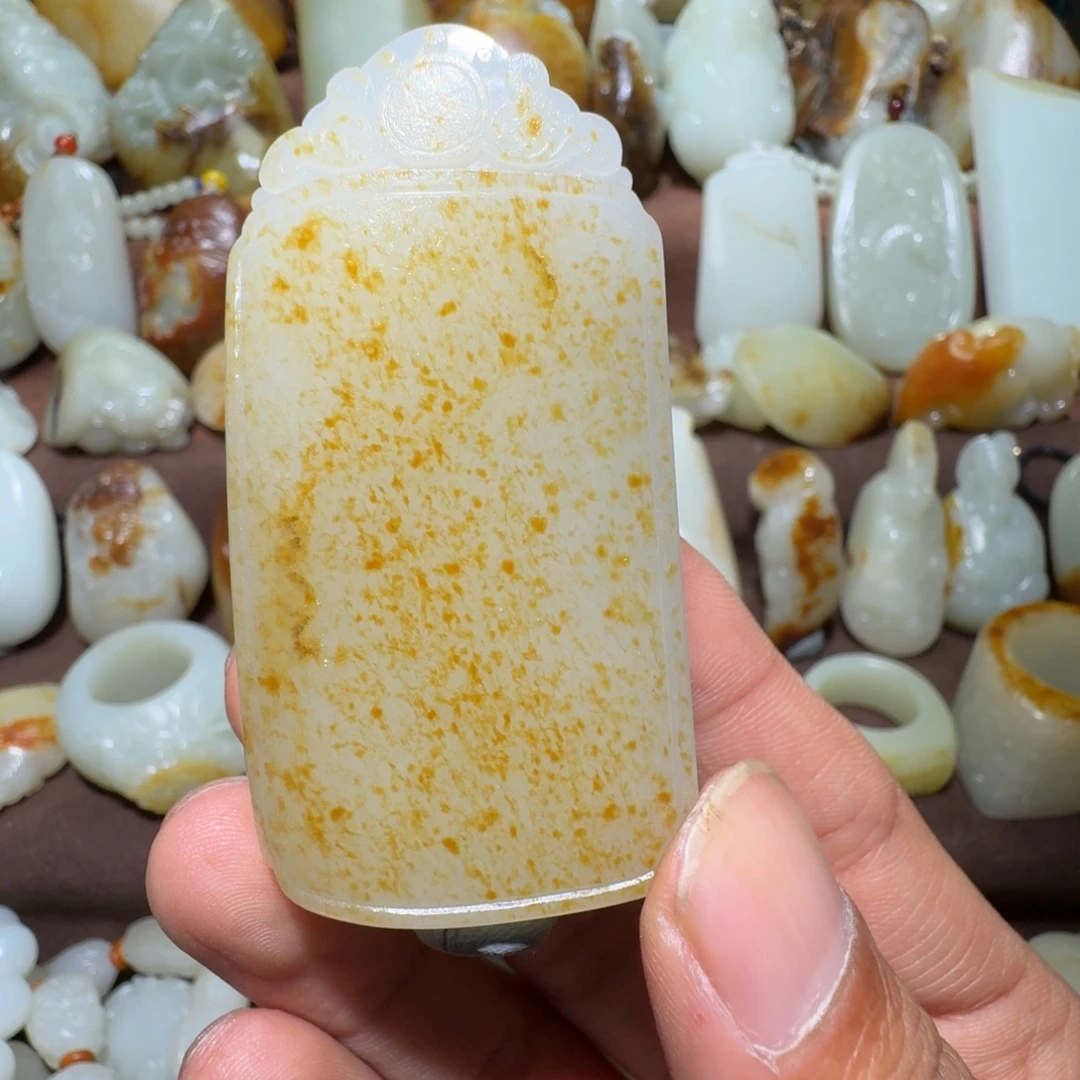 哎***喂和田玉未镶嵌吊坠(不含链)