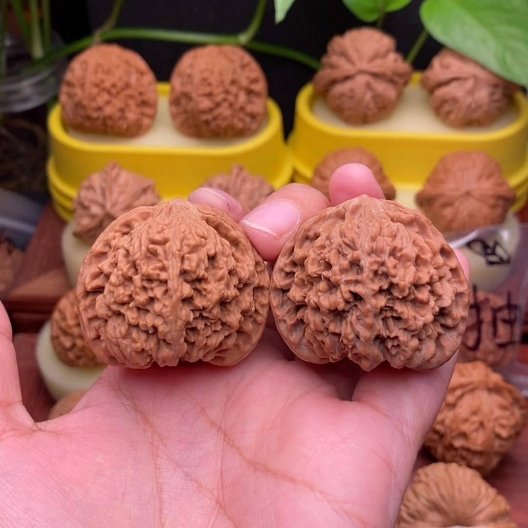 把件文玩核桃40“精品”满天星“大漏”