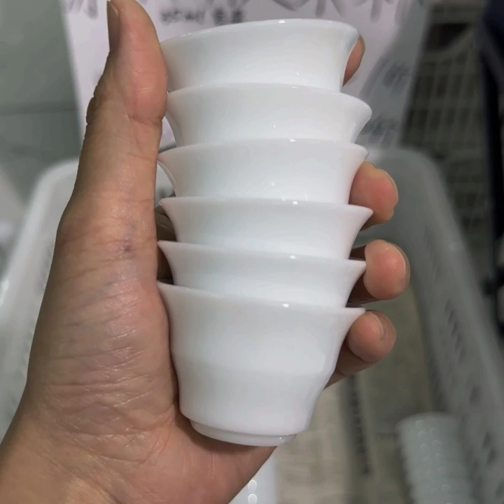 微瑕冰种功夫茶杯六个一组