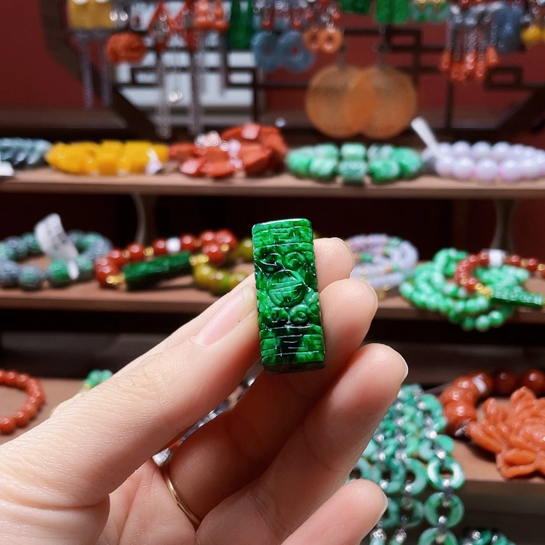 依***翡翠未镶嵌手链饰品