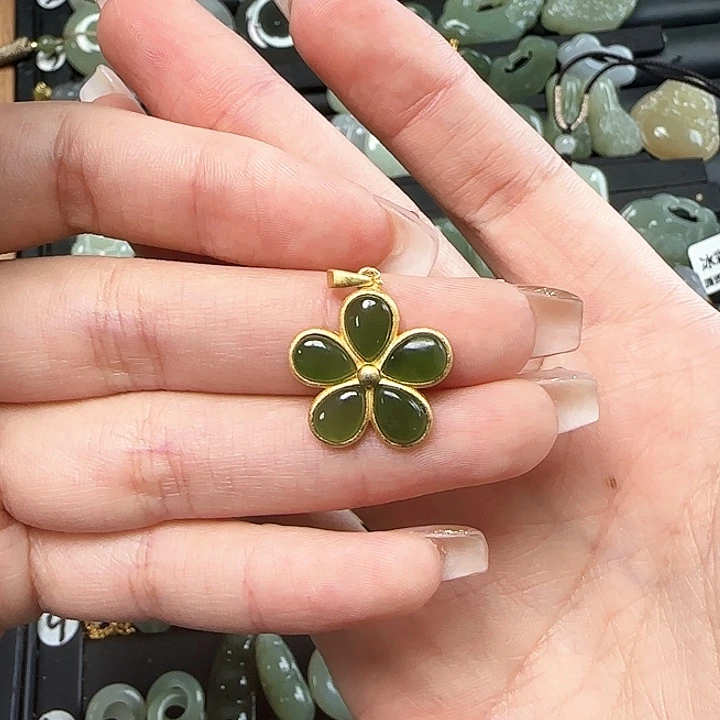 和田玉银S925镶嵌颈饰