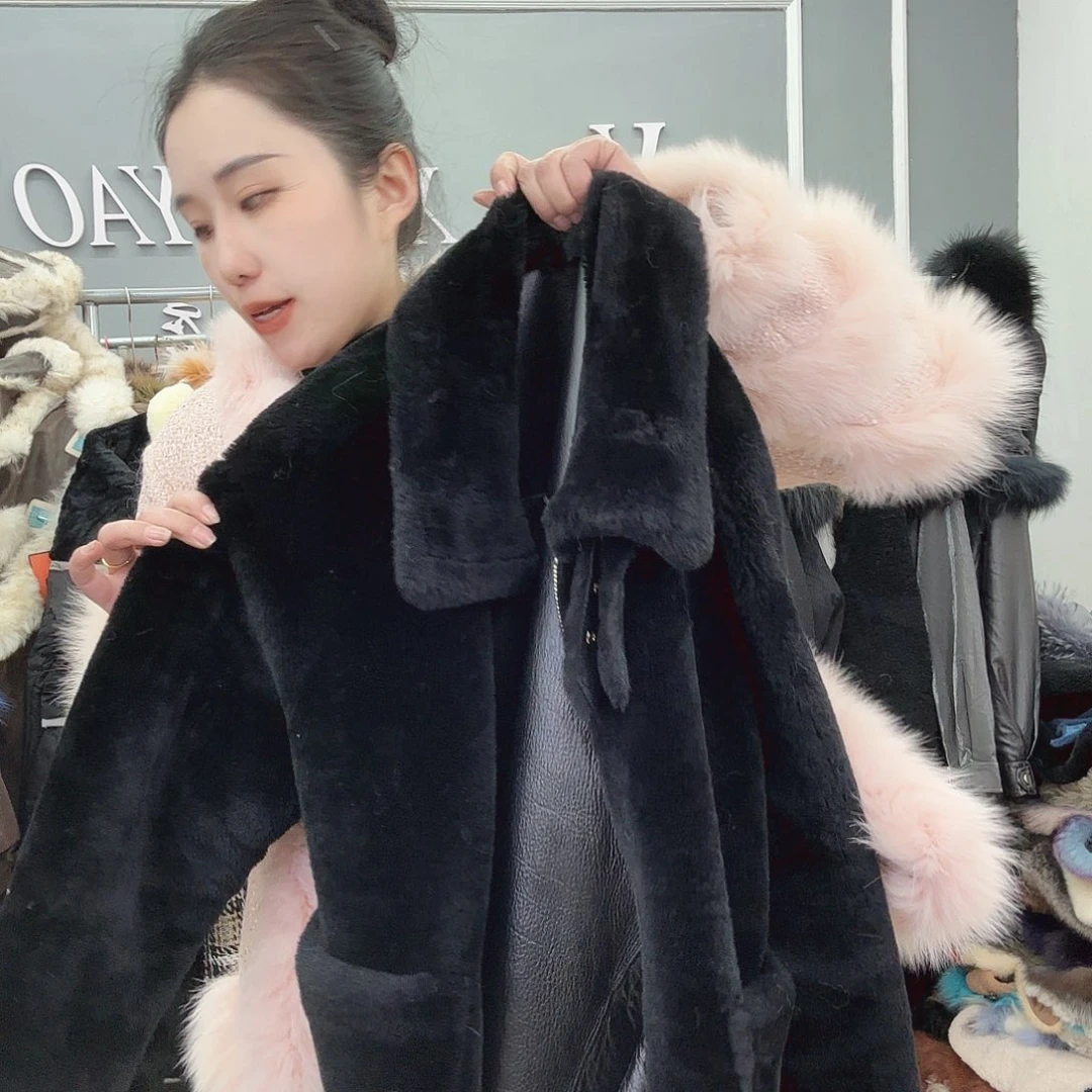 姚小妖家高端皮草