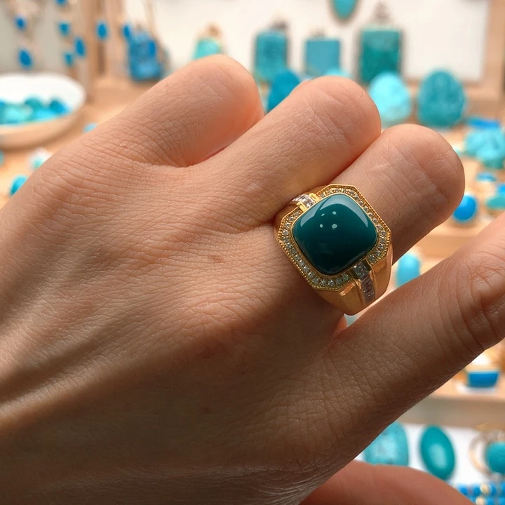 绿松石18K金镶嵌珠宝奇石