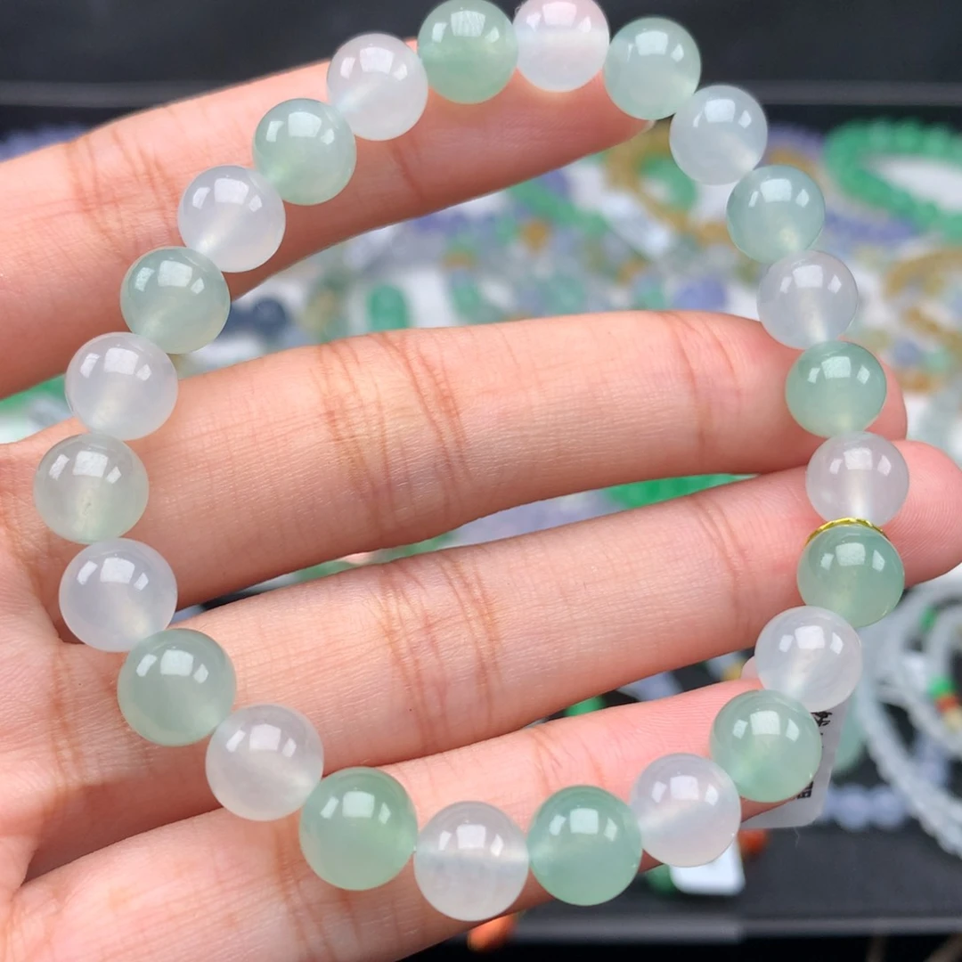 翡翠手链未镶嵌卡