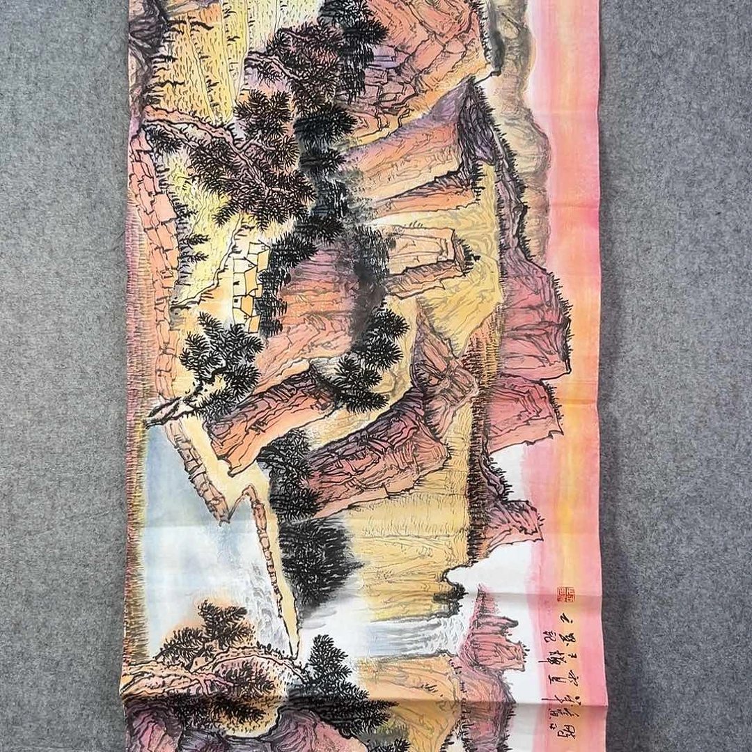 国画514 花鸟在树丛的顶端鸣叫叫声响