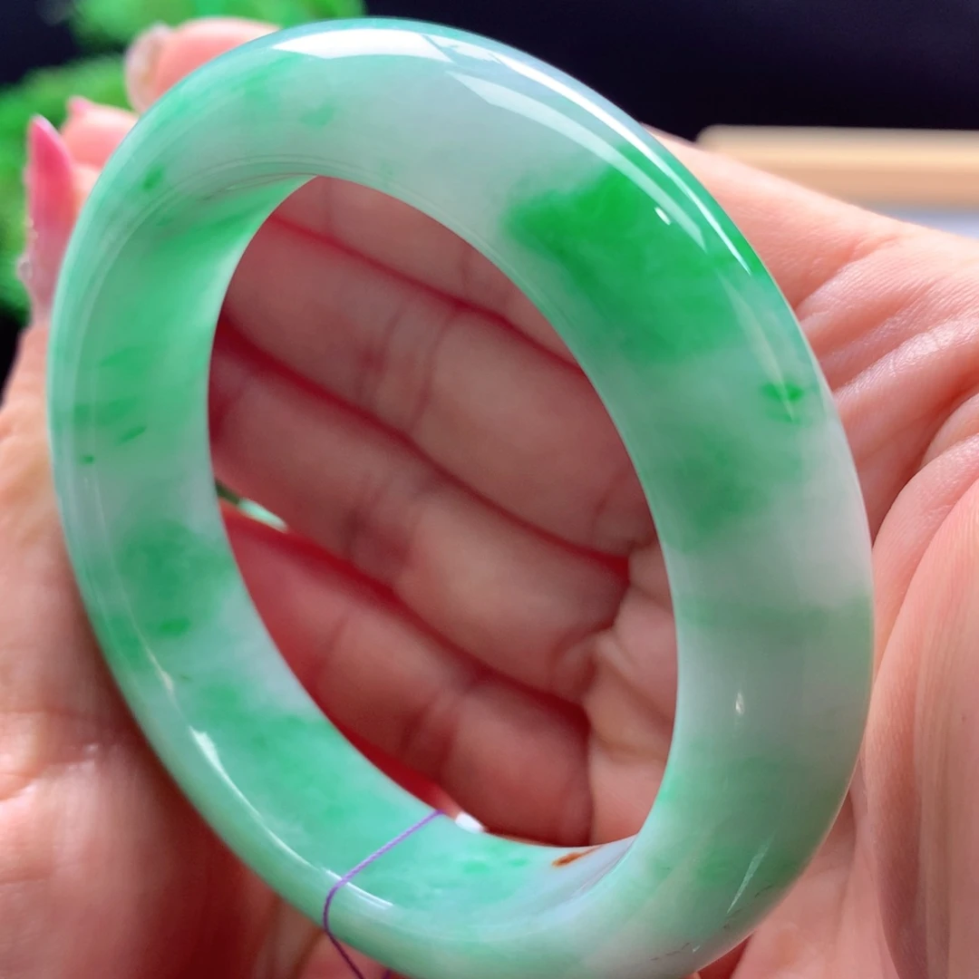 未镶嵌手镯翡翠S****t付订金1万，未付1万