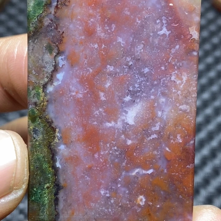 玛瑙/玉髓颈饰未镶嵌史****2