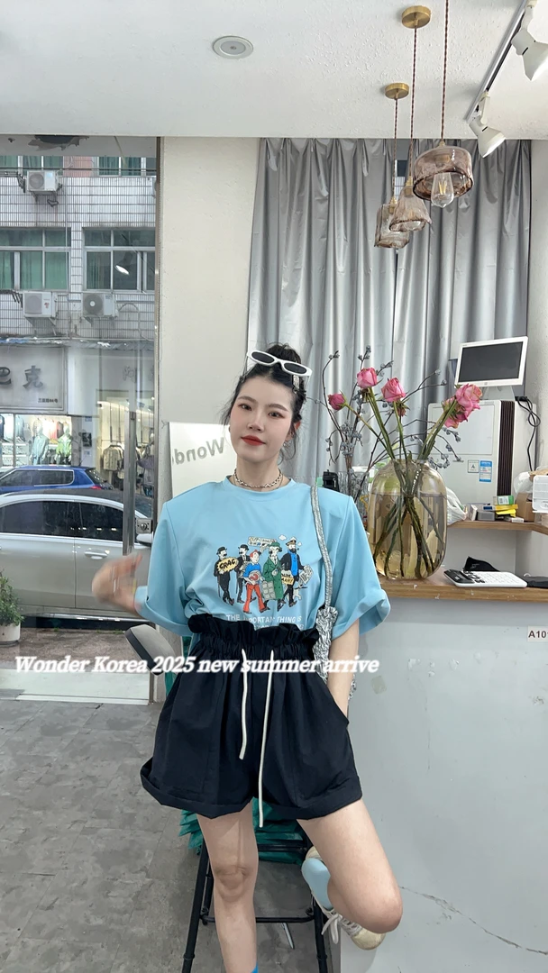 常规印花吸汗圆领宽松型短袖T恤套装小众宽松设计感高腰时尚黑色