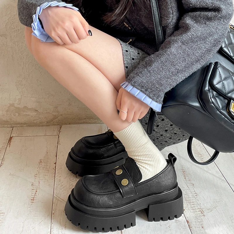 黑色百搭增高粗跟厚底小皮鞋女2025新款春秋配裙子一脚蹬乐福鞋子