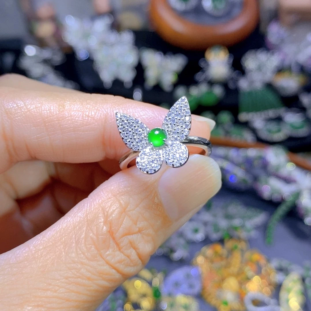 翡翠颈饰银S925镶嵌天然翡翠