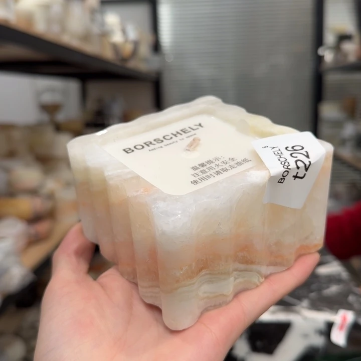 l***u大理石t226。  心。