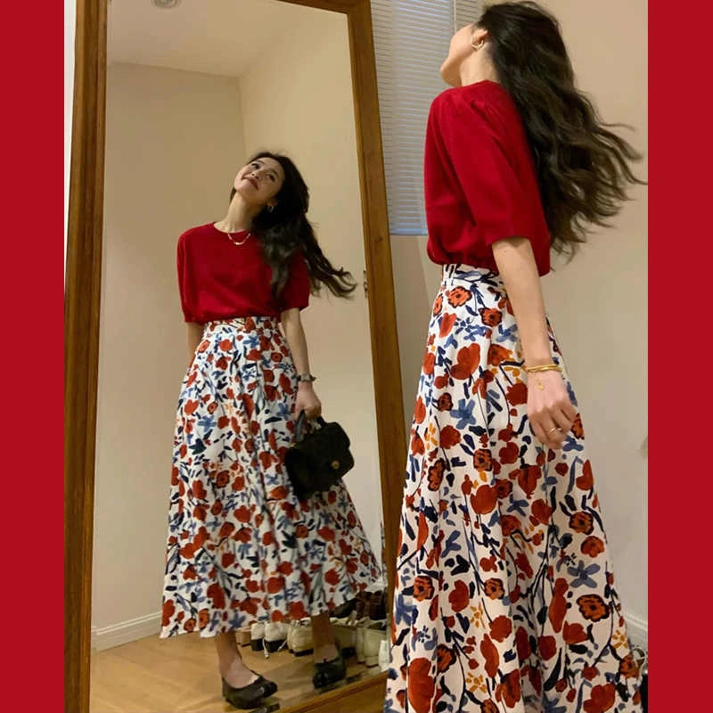 2025早秋新款高级感女装气质显瘦红色针织上衣时尚半身裙两件套