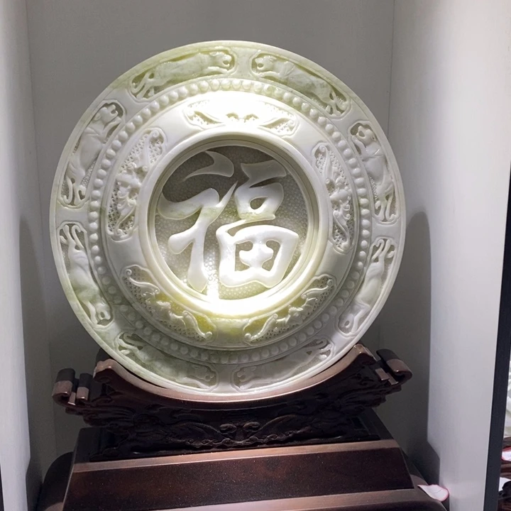 未镶嵌蛇纹石玉（覆膜）珠宝奇石