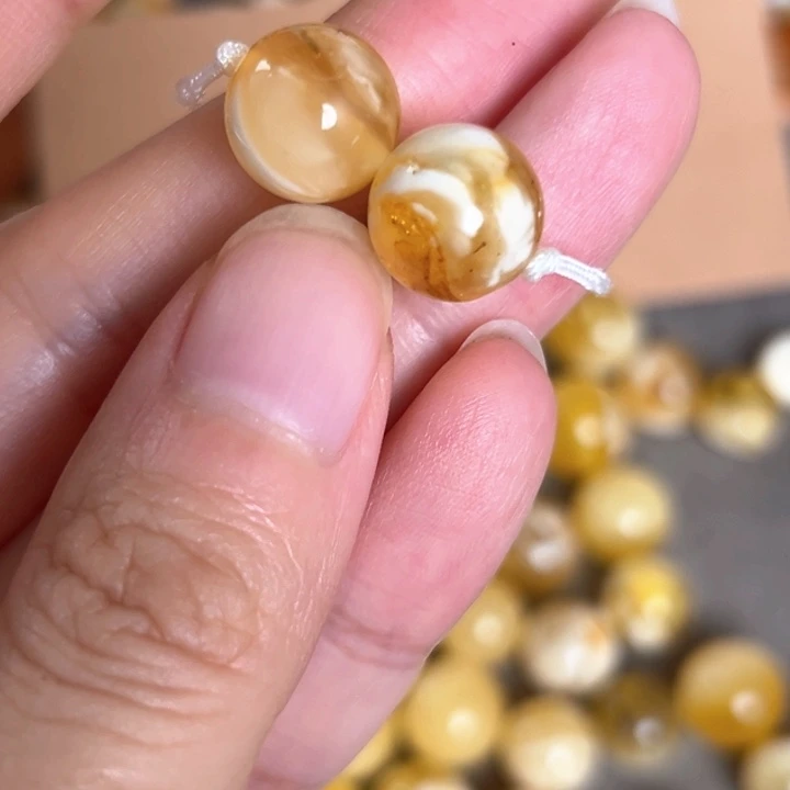 未镶嵌蜜蜡裸石11mm一对