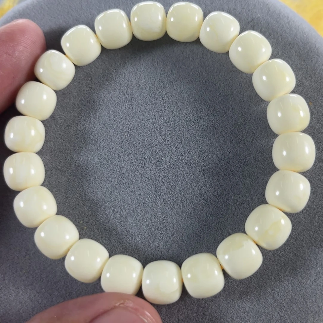 蜜蜡手串未镶嵌纯天然俄料同料瓷白