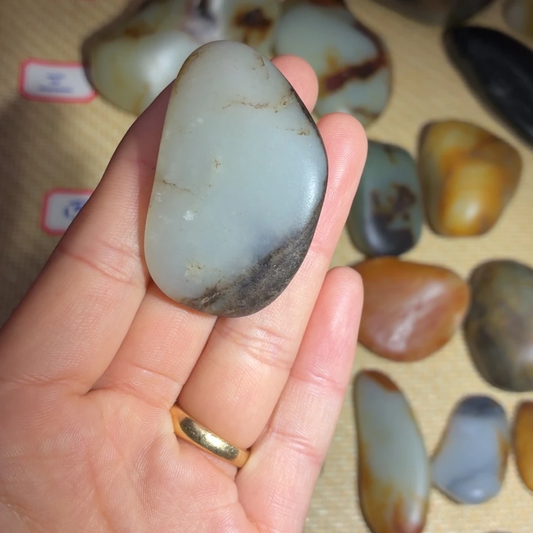 和田玉未镶嵌挂件55g