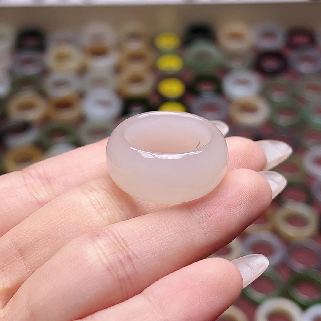 和田玉戒指未镶嵌17.5藕粉