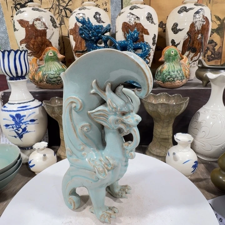 手工制作陶瓷摆件