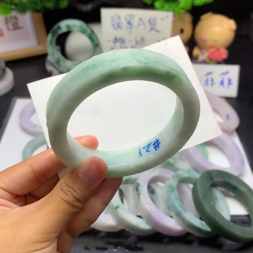 【闪购商品】定制翡翠手镯未镶嵌
