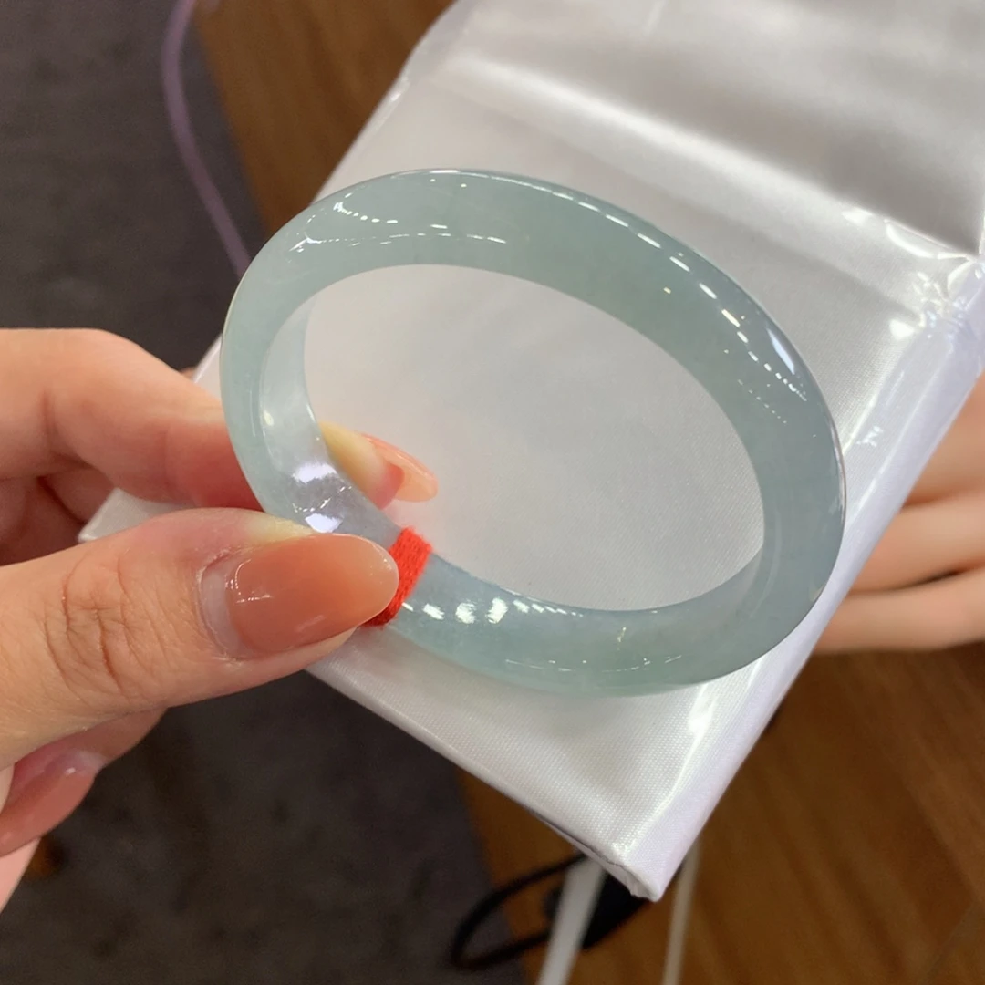 翡翠未镶嵌手镯天然Ａ货翡翠53贵妃