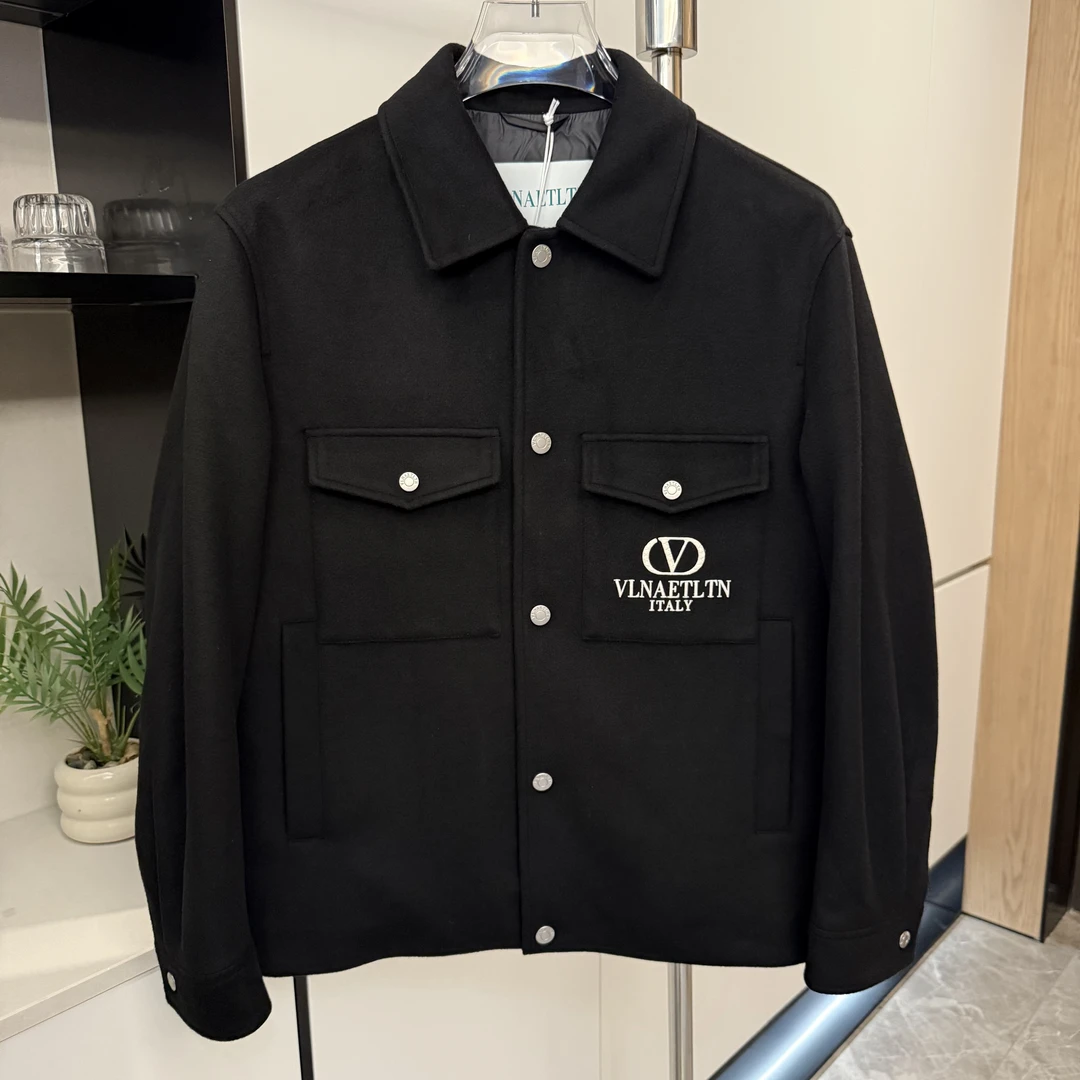 25秋冬新款华家刺绣欧货羊毛鹅绒短款夹克羽绒服男士翻领保暖外套