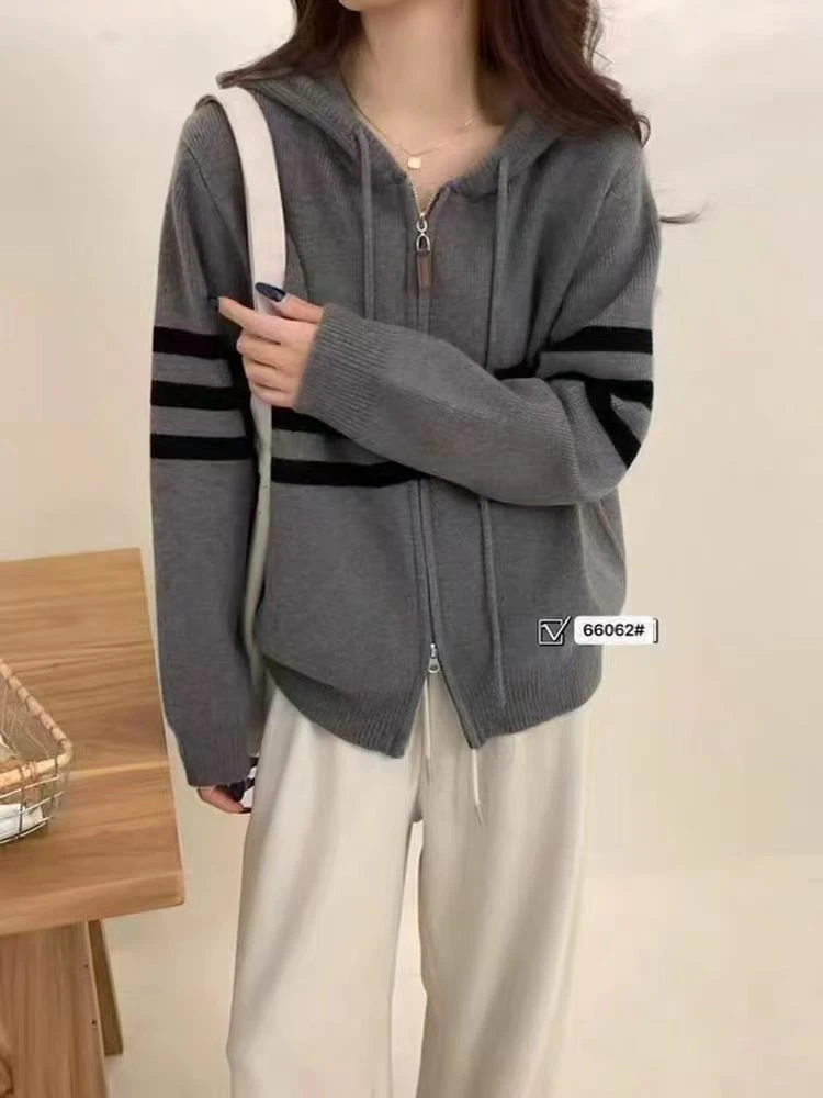 高品质帽子开衫3241