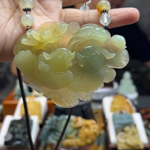 岫玉挂件未镶嵌挂件