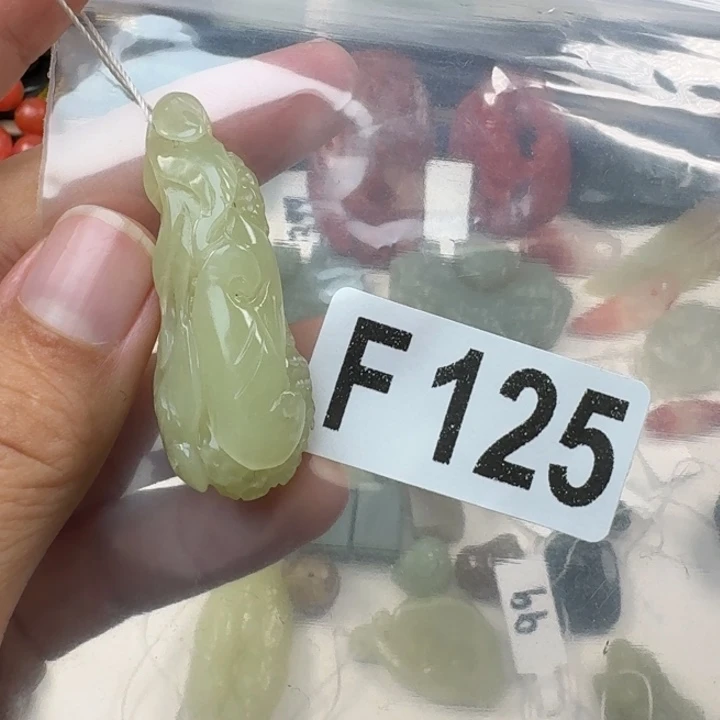 和田玉未镶嵌珠宝奇石