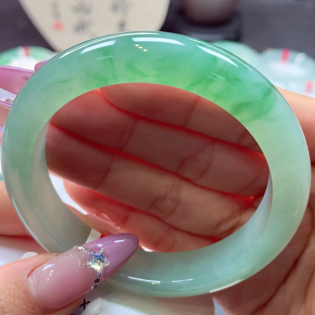 翡翠手镯未镶嵌正圈26号66