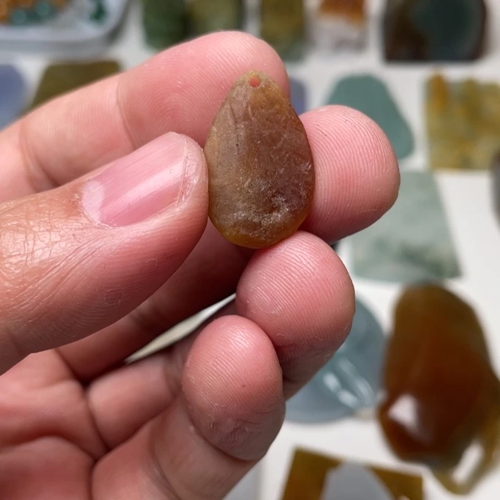 翡翠裸石缅甸翡翠A货