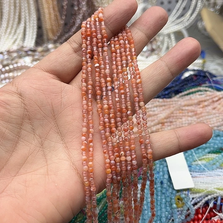 玛瑙/玉髓未镶嵌珠宝半成品一条2.5mm左右冰飘南红