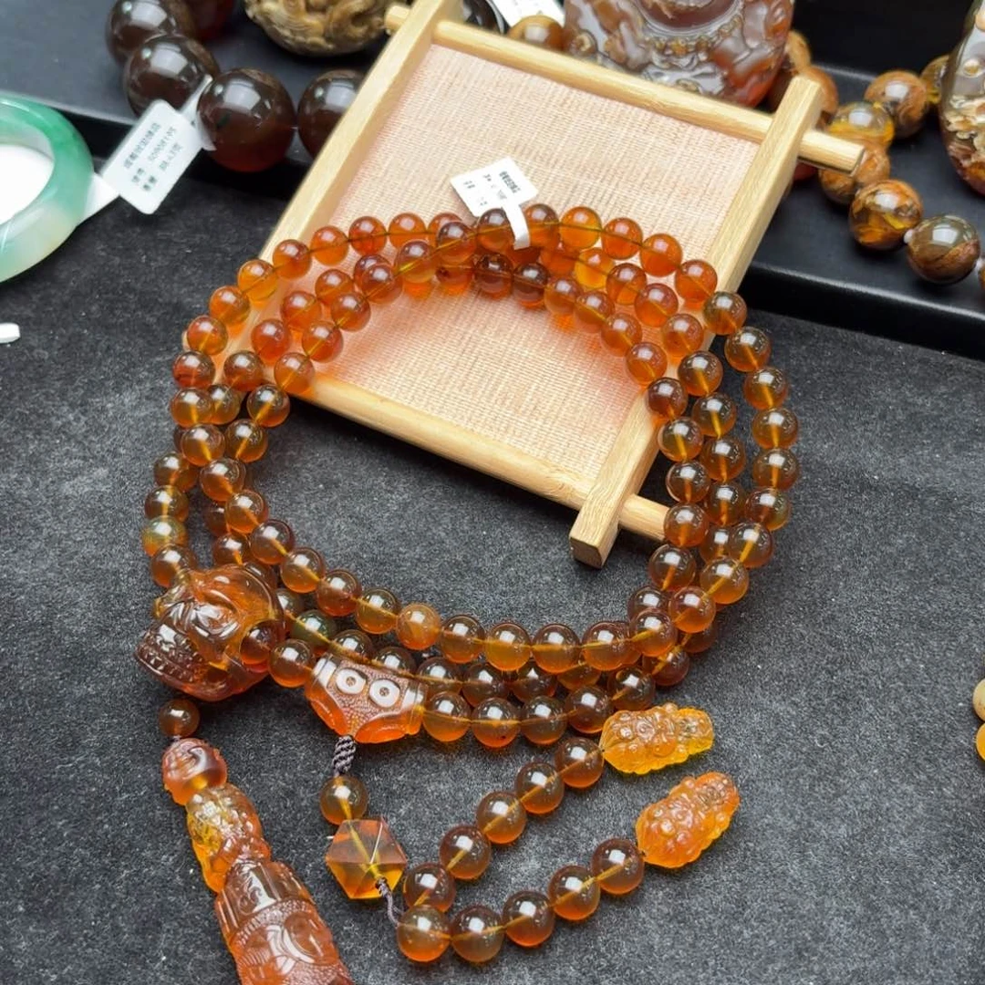 琥珀未镶嵌珠宝奇石