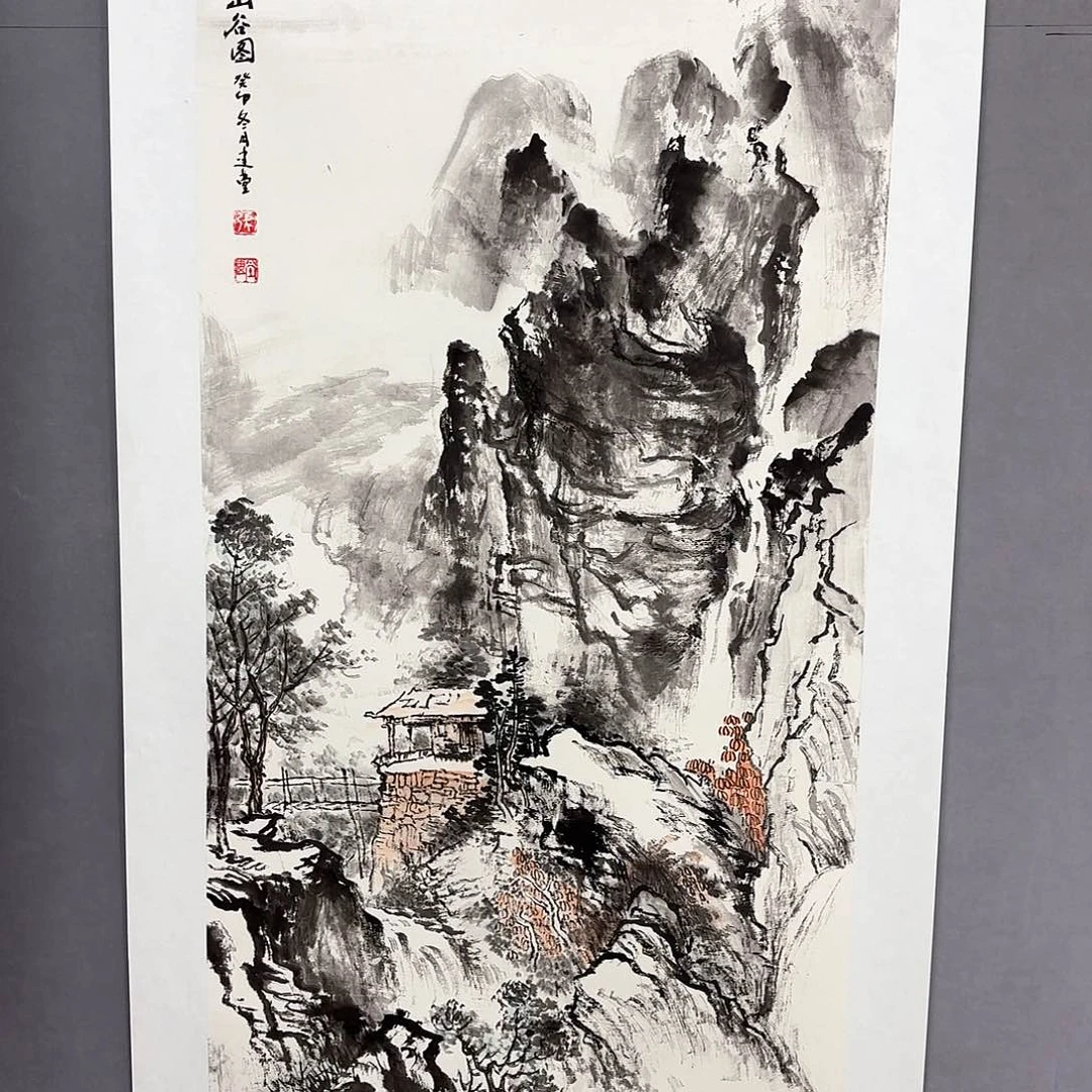 国画艺术家真人手绘