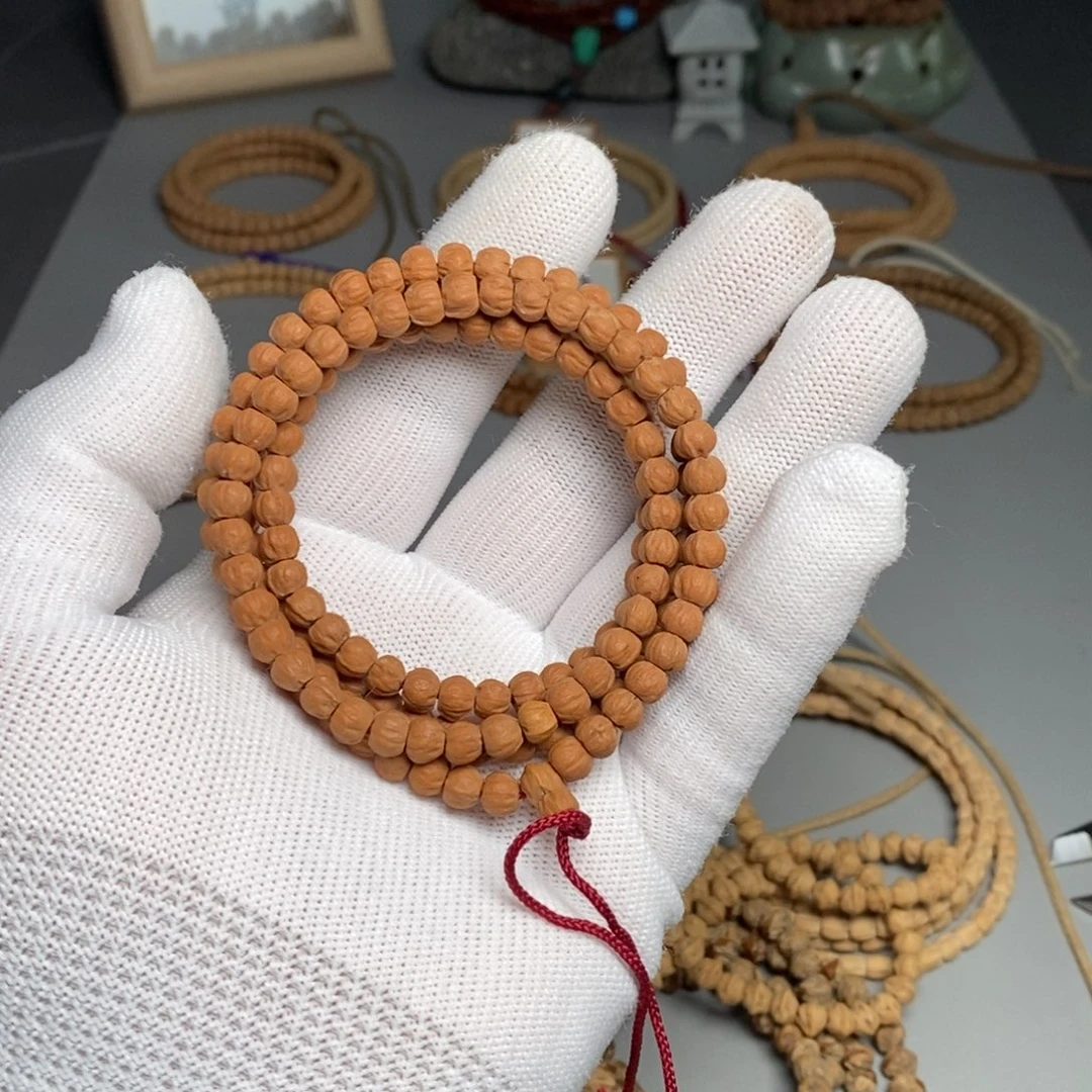 柏香籽/百香籽手串?