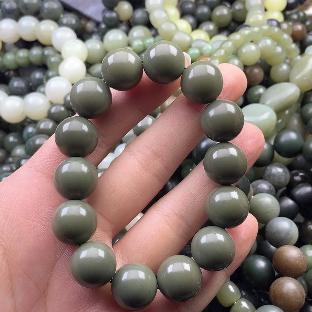 和田玉手串未镶嵌