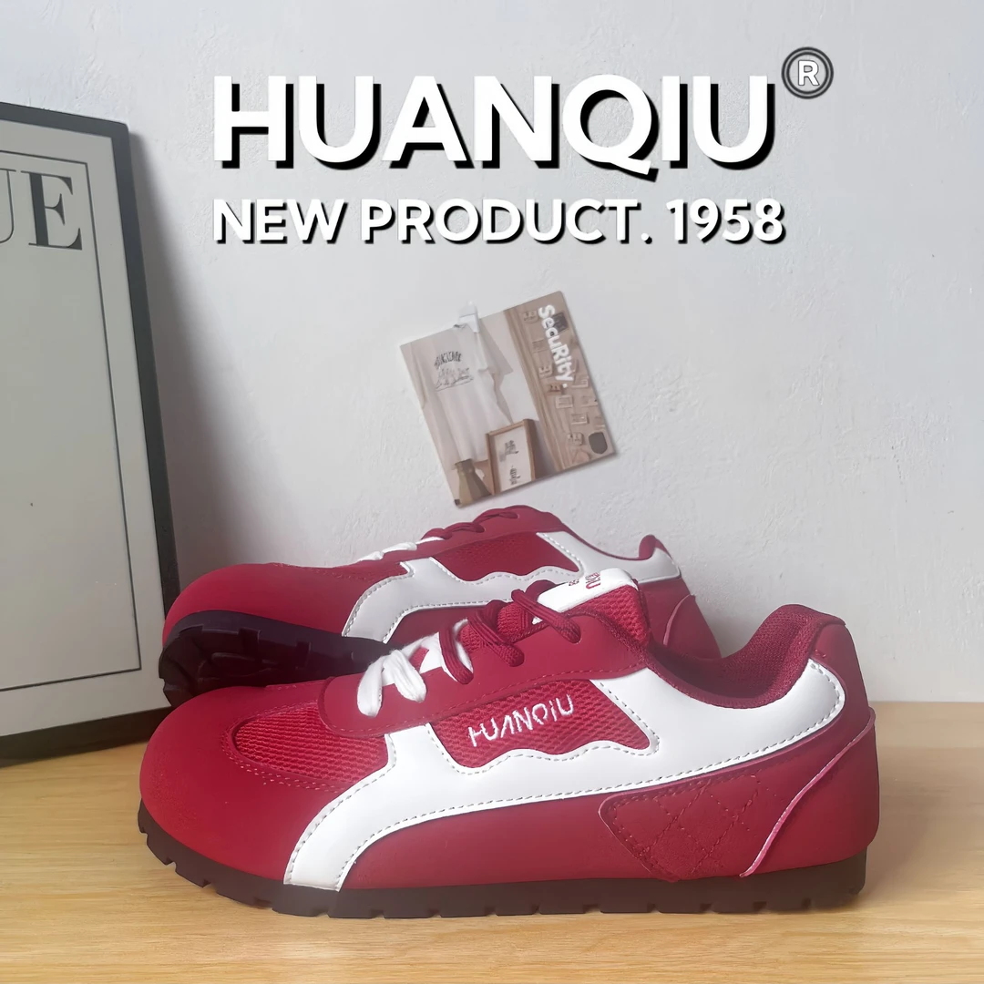 环球复古红色德训鞋女2025夏季新款圆头网面透气薄底网红爆款鞋子