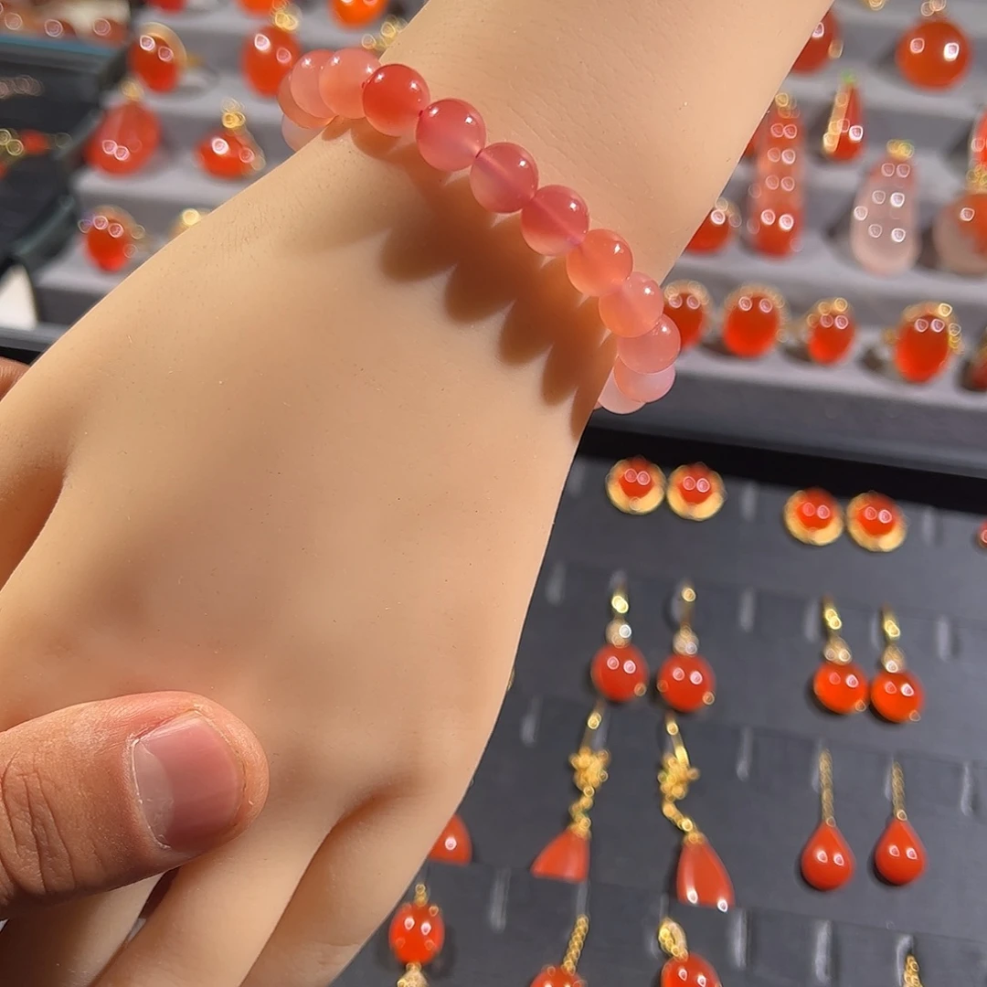 南红玛瑙未镶嵌手链