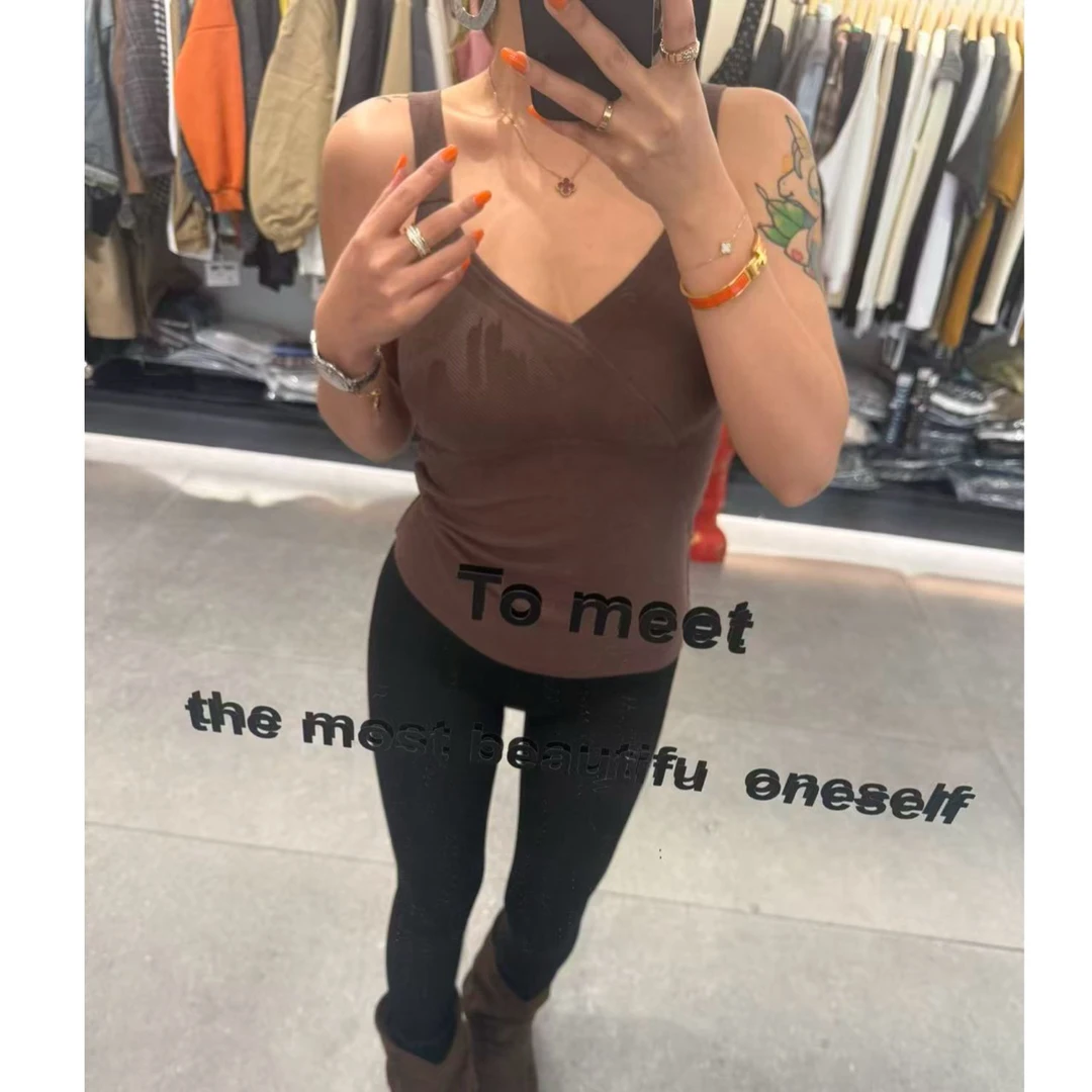 XMM法式V领保暖带胸垫修身可外穿打底背心