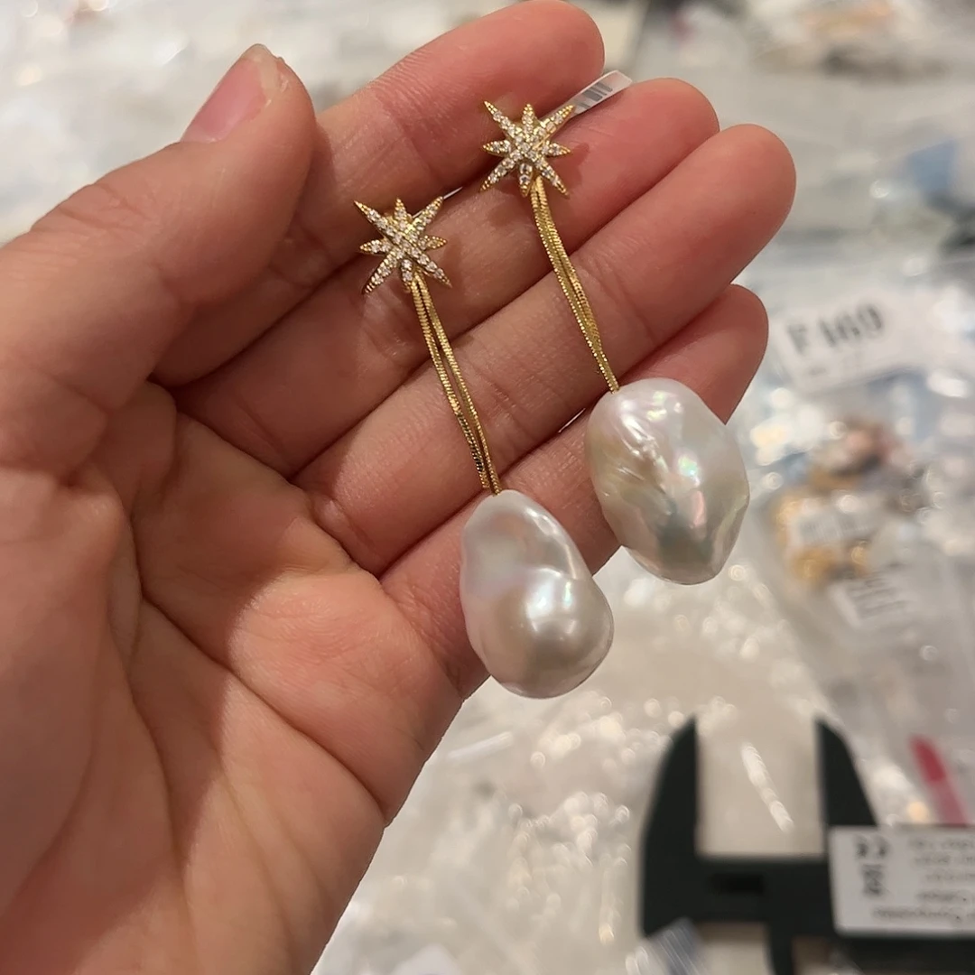 淡水珍珠耳饰合金