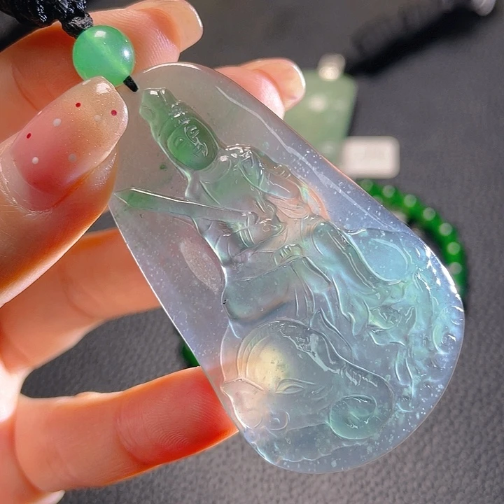 翡翠颈饰未镶嵌12，