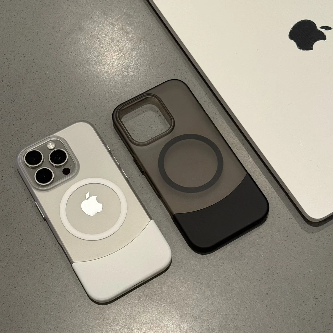 磨砂上下插拼接磁吸壳适用苹果17promax手机壳华为P70小米15