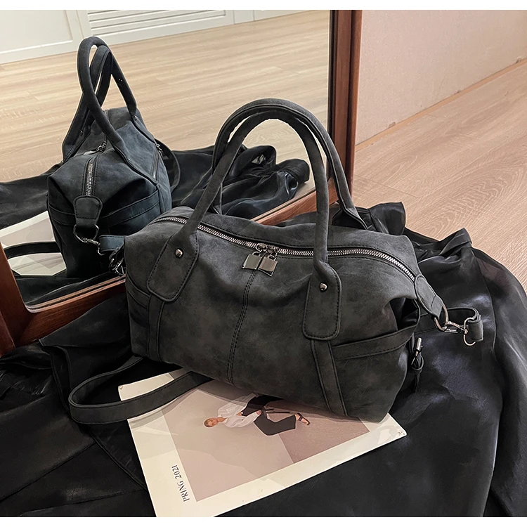 Scarlet Wong时尚潮流单根欧美旅行包可折叠风格潮流斜跨