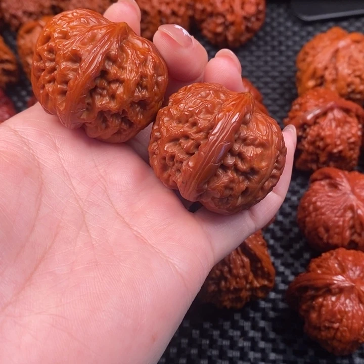 文玩核桃吊坠元宝c5