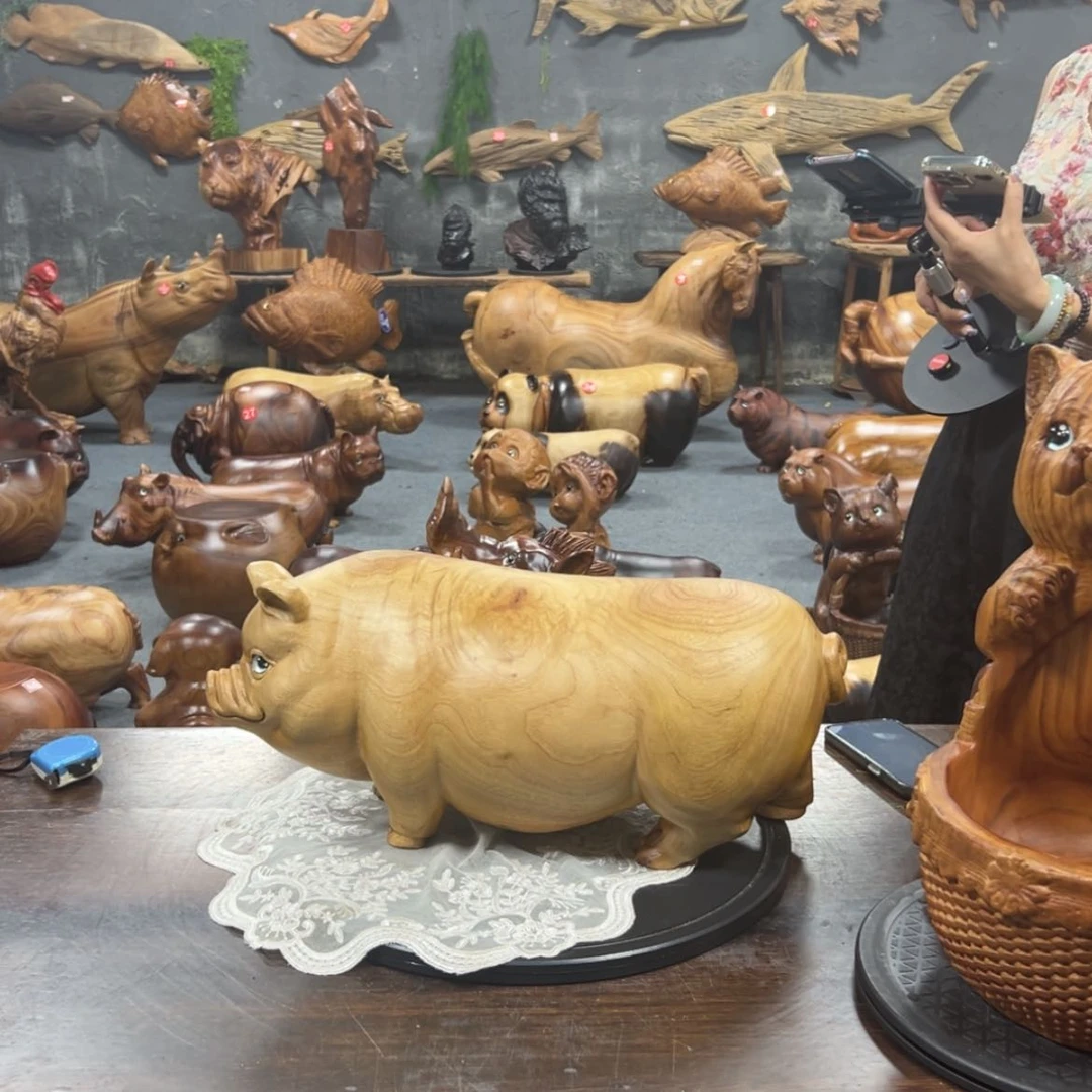 【闪购商品】木爱****师香樟木猪猪