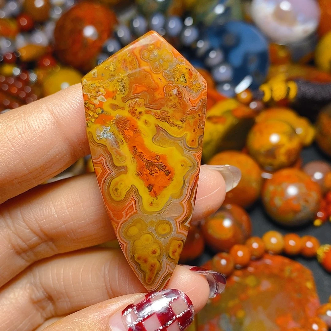 玛瑙/玉髓未镶嵌颈饰